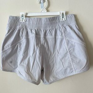 Lululemon Tracker Short 4” White Size 10